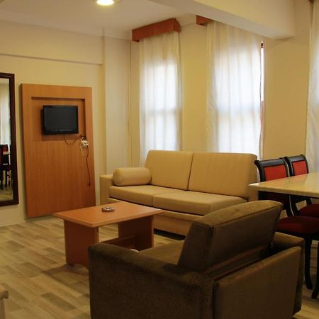 אלאניה Luxor Apartments מראה חיצוני תמונה